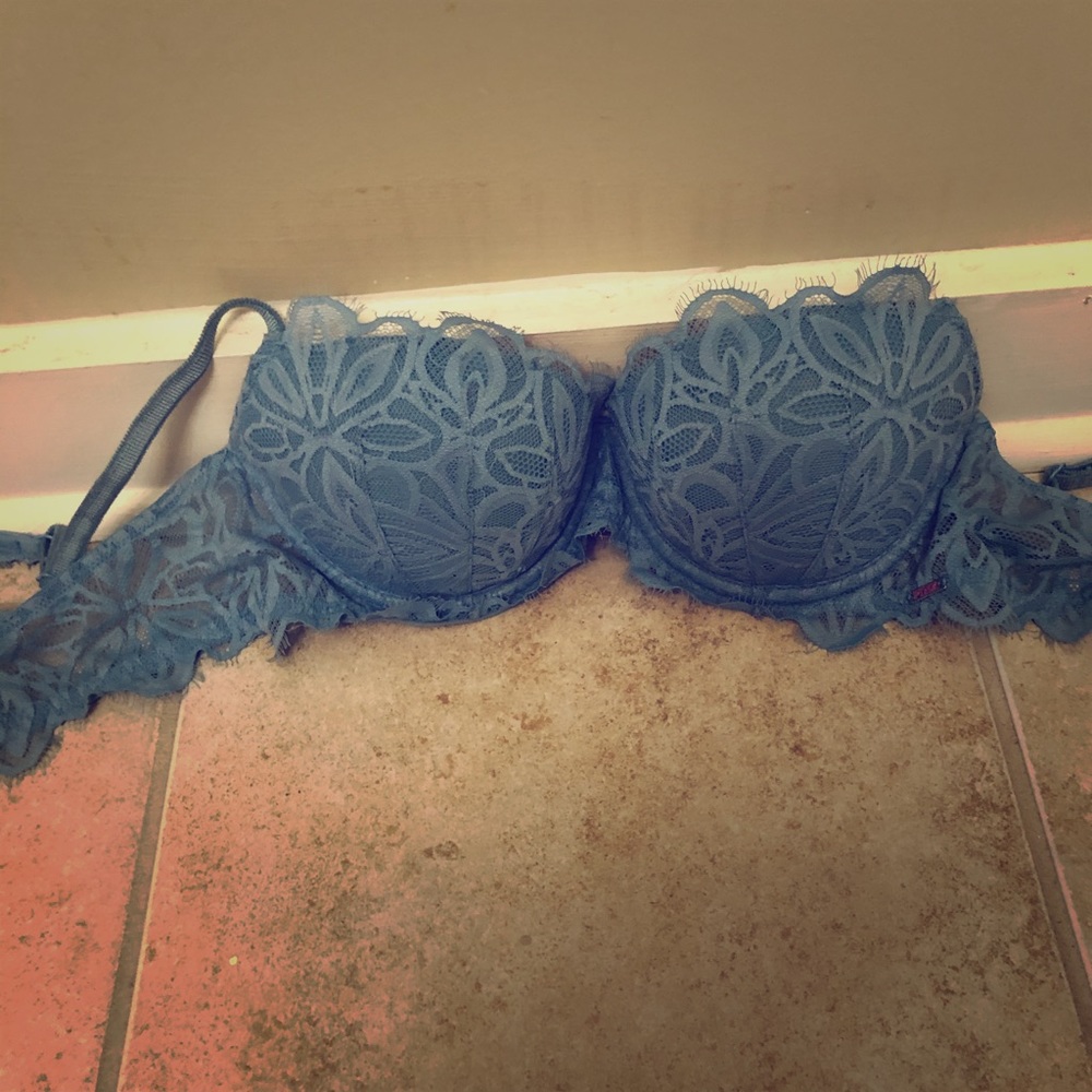 Blue Lacey Victoria’s Secret push-up bra